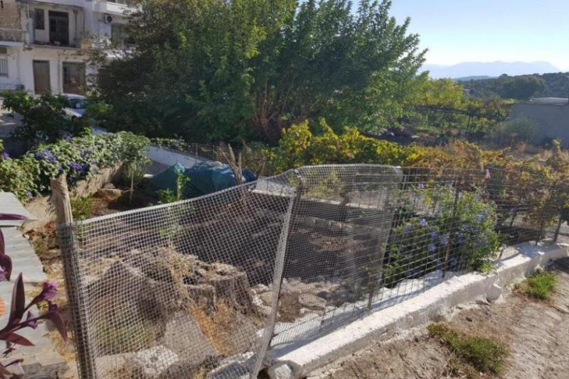 Kritsa MIT BESICHTIGUNGSVIDEO! Kreta, Kritsa: Haus mit Gästehaus und Garten im Zentrum zu verkaufen Haus kaufen